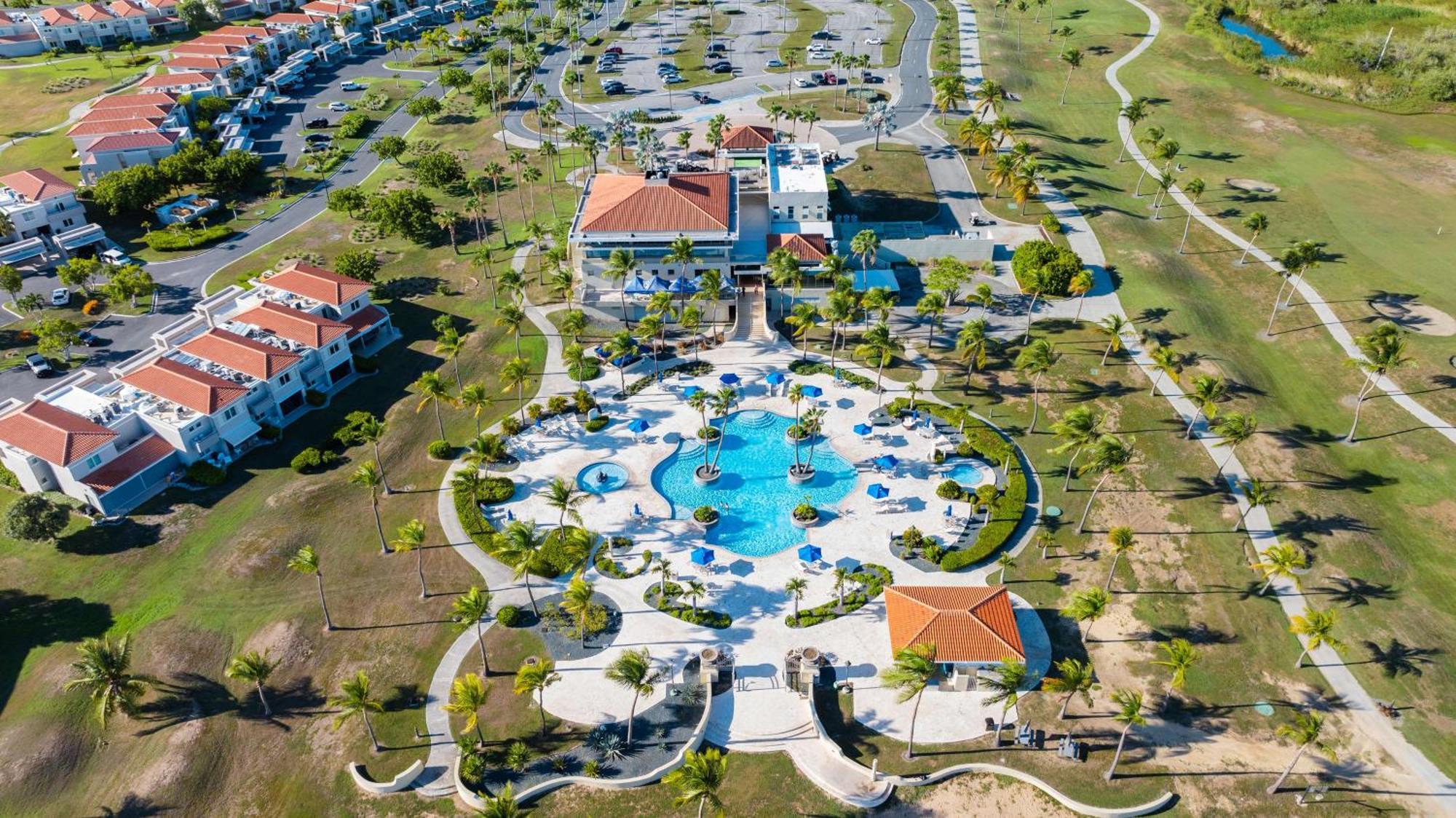 Hilton Ponce Golf & Casino Resort Exterior photo